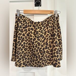 Abercrombie Mid rise patterned mini skort